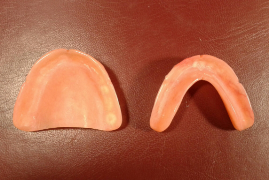 Set of acrylic dentures, medium, bleach, false teeth