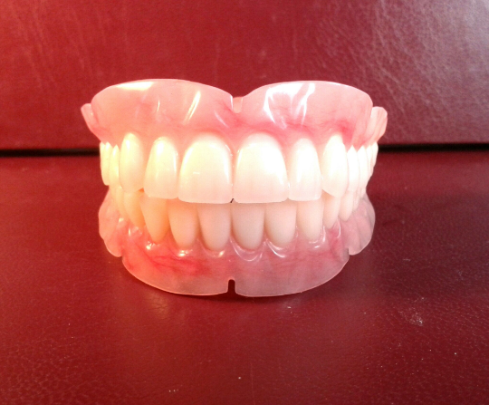 Set of acrylic dentures, large, bleach, false teeth
