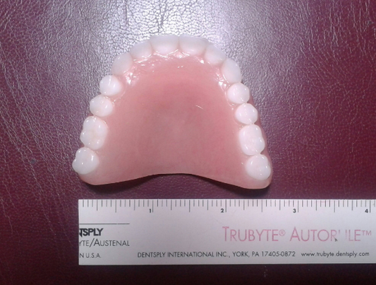 Upper acrylic denture, large, bleach, false teeth