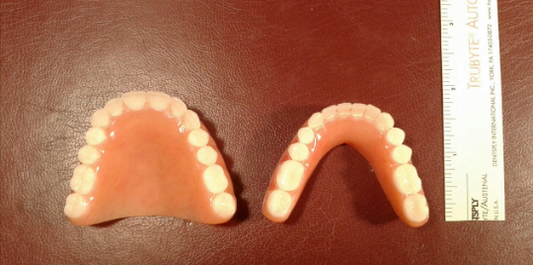 Set of acrylic dentures, medium, bleach, false teeth