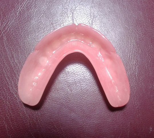 Lower denture acrylic, large, false teeth